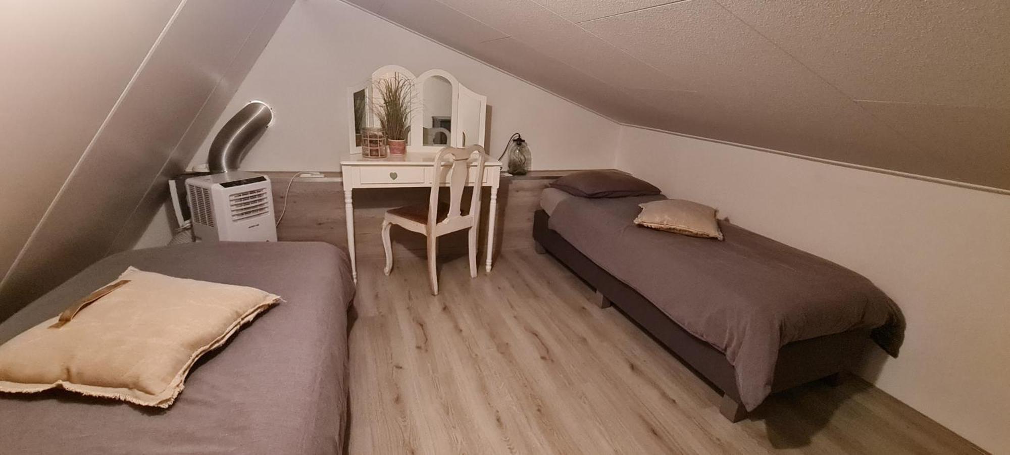 Wellness Chalet Met Jacuzzi, Sauna, Omheinde Tuin, 신트 아날란트 외부 사진